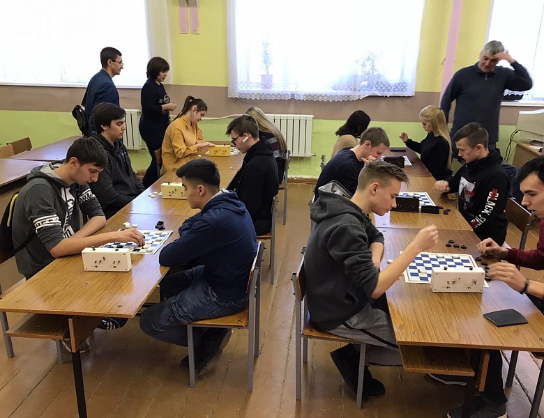 Открытие областной Спартакиады, среди учреждений среднего профессионального образования малых городов Свердловской области.
